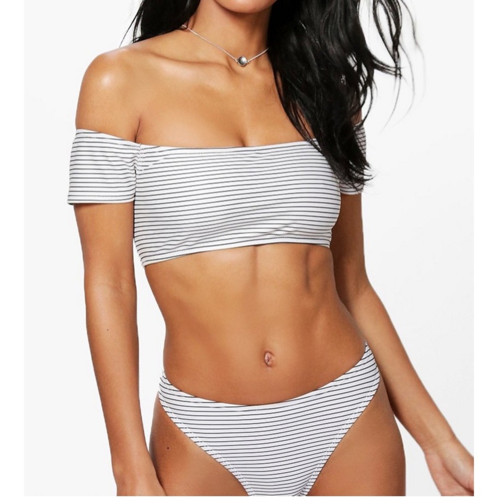 Off the shoulder Boohoo Striped bikini